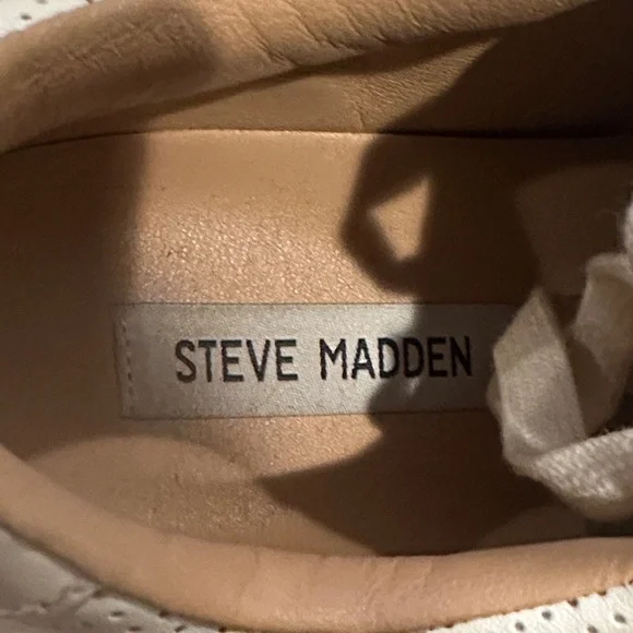 Steve Madden TOLIVER Sneakers - Picture 3 of 8